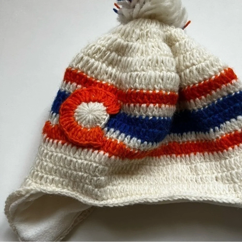 COLORADO Beanie Winter Hat Ski Cap Pom Wool One Size Made in Nepal Cream Unisex‎